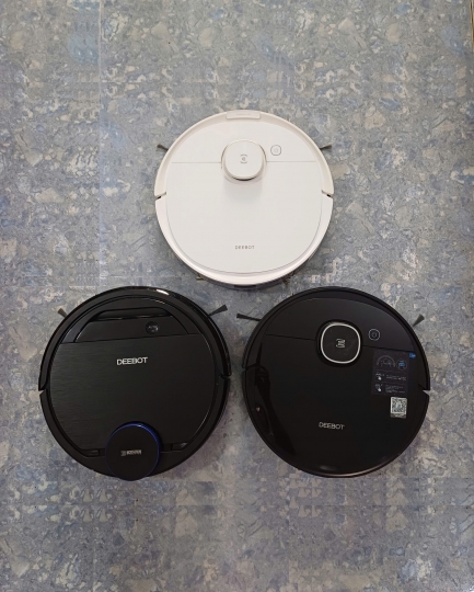 ROBOT HÚT BỤI VÀ LAU NHÀ ECOVACS